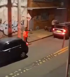 Las autoridades buscan establecer si los responsables estarían relacionados con otros robos de vehículos ocurridos en Bogotá.