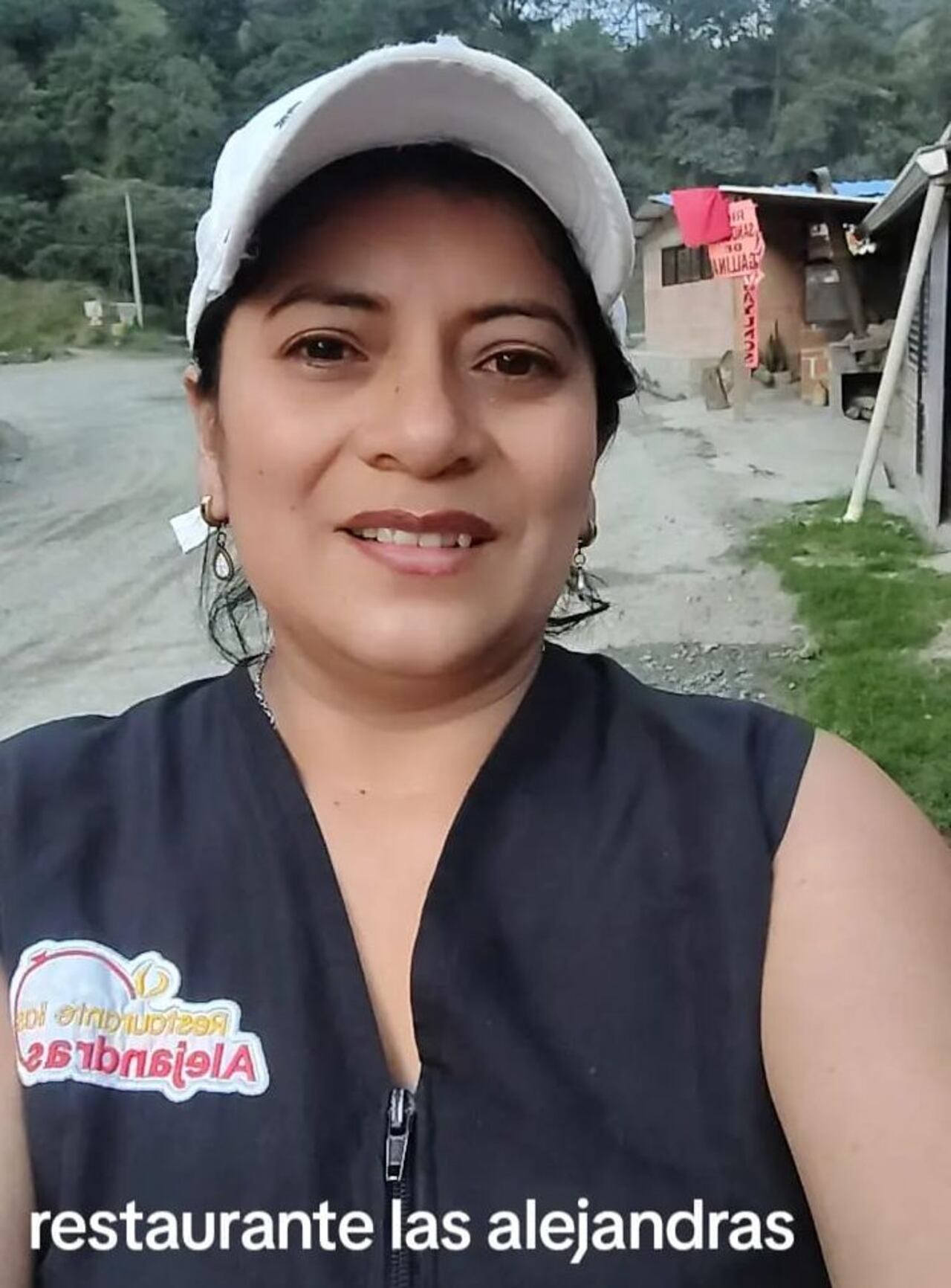 Alejandra Levaza ahora, además de empresaria de la comida, es una de las lideresas más destacadas de la vereda La Cabrera, al oriente de Popayán.