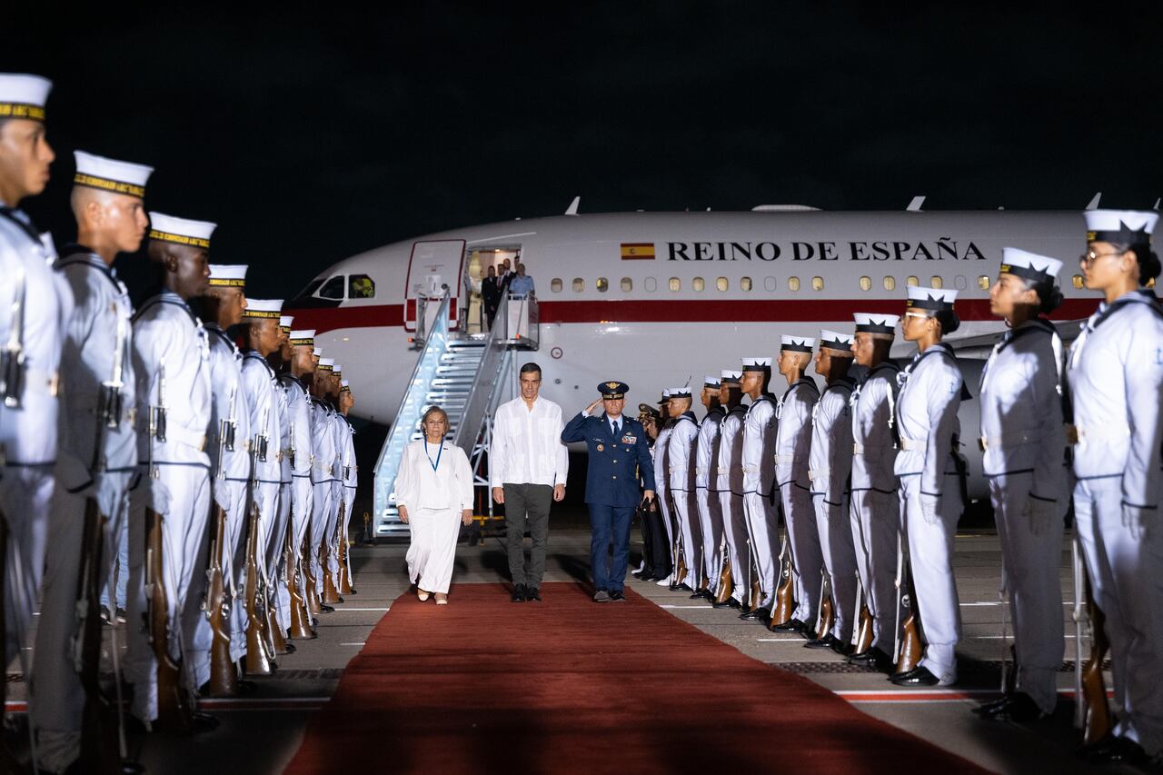 Llegada del Presidente de España, Pedro Sánchez, a Santa Marta.