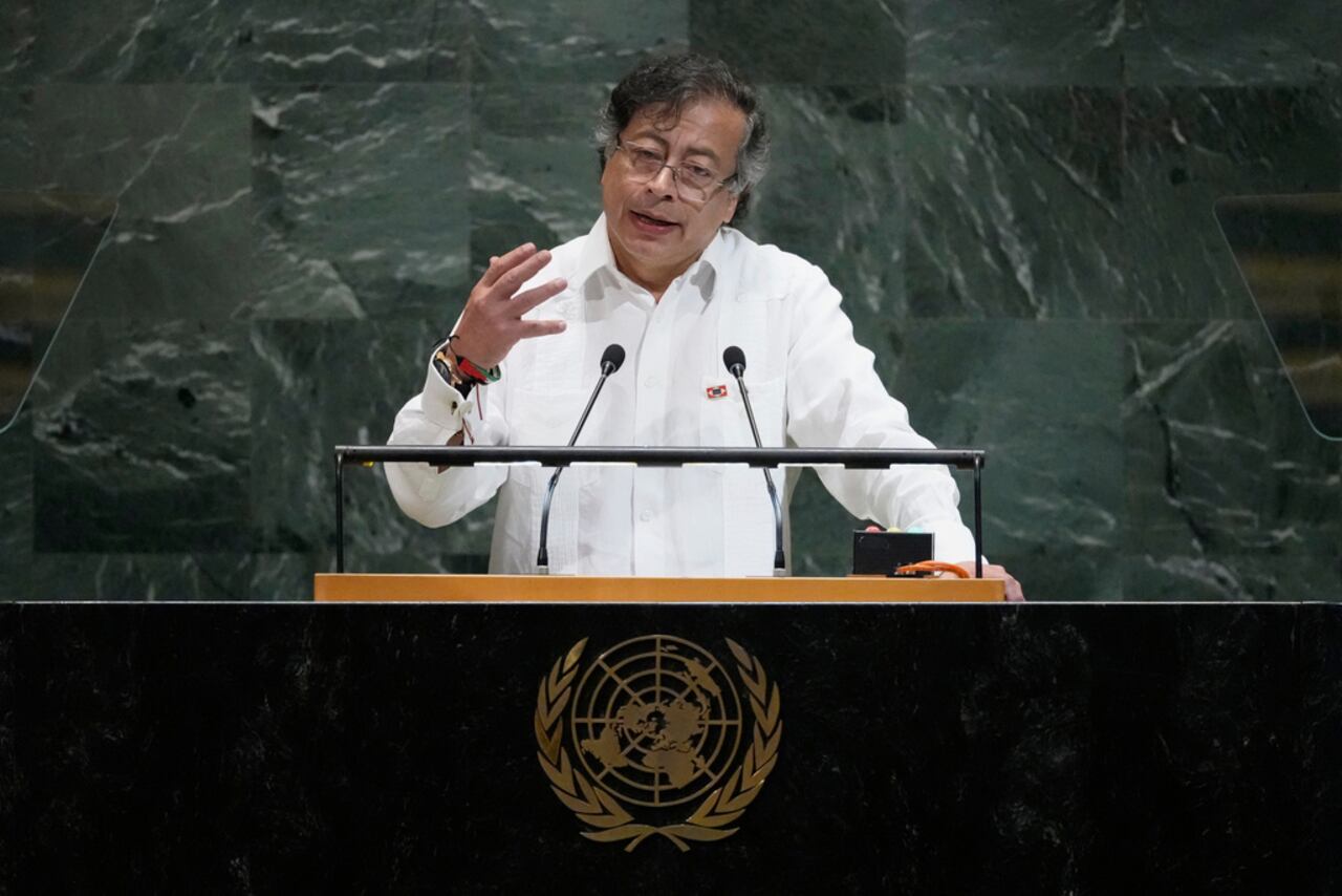 El presidente de Colombia, Gustavo Petro Urrego, se dirige al 80.º periodo de sesiones de la Asamblea General de las Naciones Unidas, el martes 23 de septiembre de 2025, en la sede de la ONU. (Foto AP/Pamela Smith)