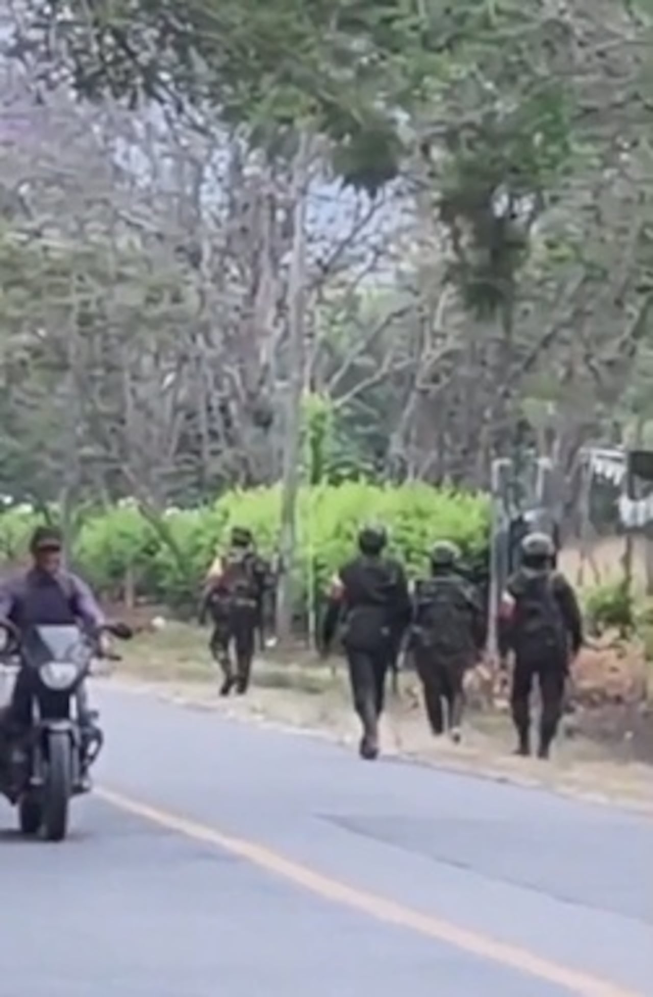 Los disidentes de las Farc retuvieron a varios civiles en medio de esta acción armada, denunciaron las comunidades indígenas.