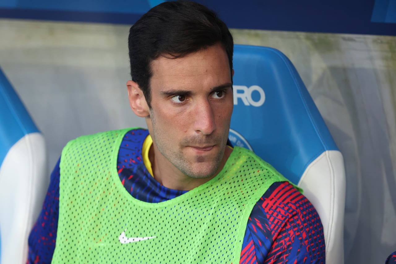 STRASBOURG, FRANCE - MAY 27: PSG goalkeeper Sergio Rico on the bench during the Ligue 1 Uber Eats match between RC Strasbourg (RCSA) and Paris Saint-Germain (PSG, Paris SG) at Stade de la Meinau on May 27, 2023 in Strasbourg, France. (Photo by Jean Catuffe/Getty Images)