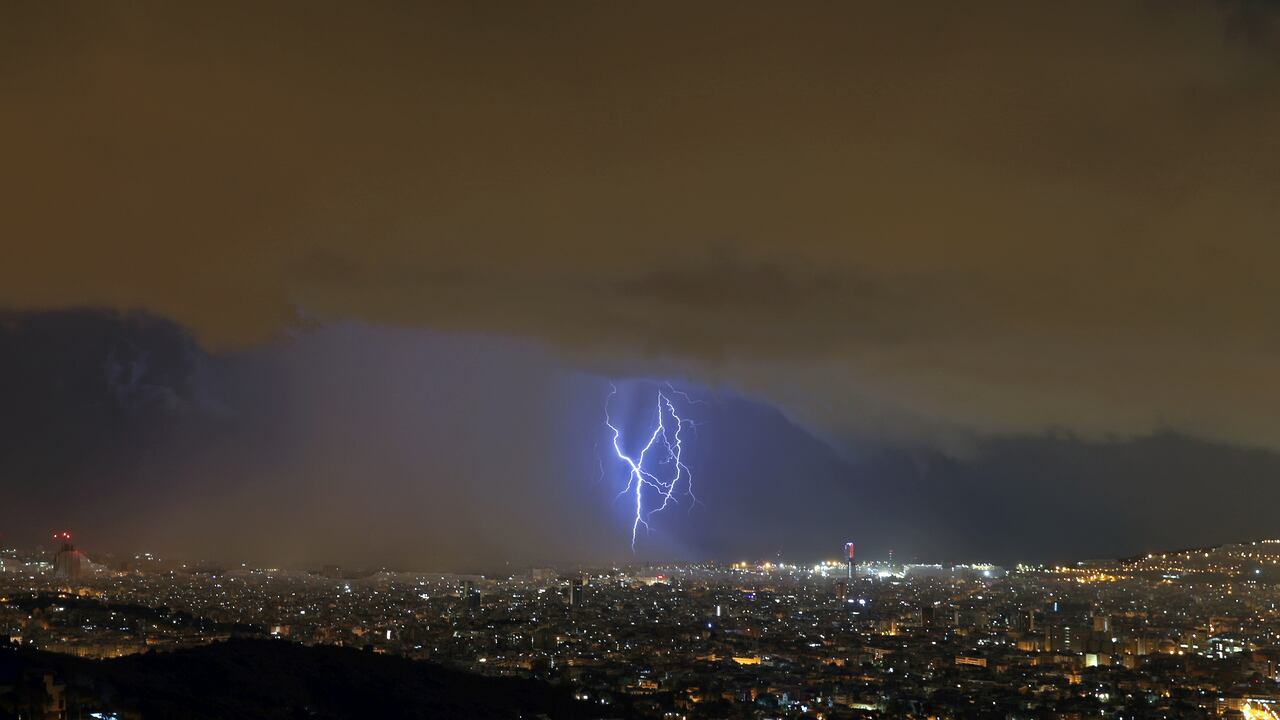 El rayo acabo con la vida de una padre y su hija
