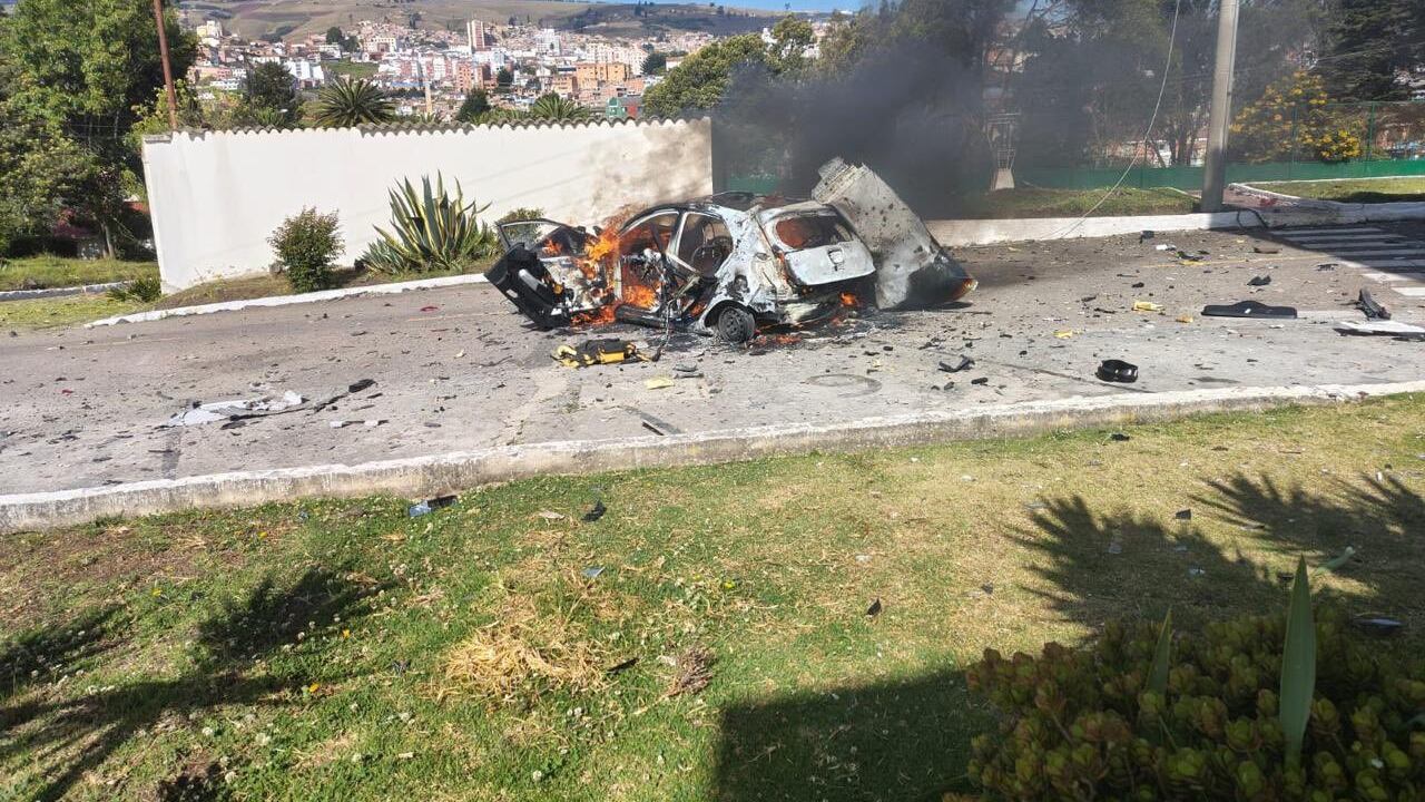 Pánico en Tunja por atentado terrorista contra el Batallón Bolívar