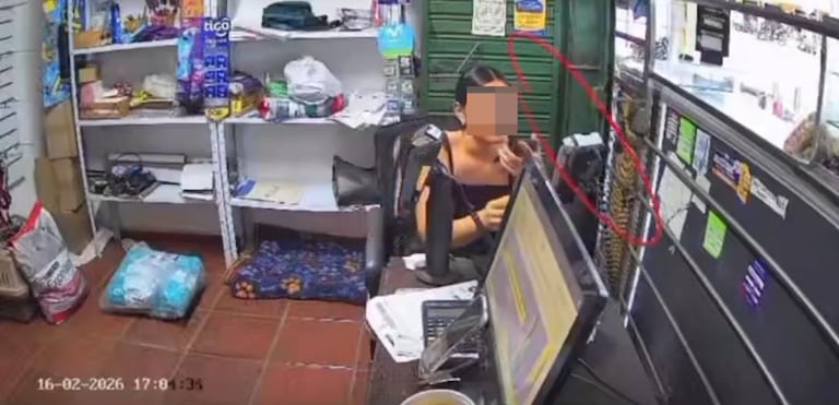 La joven habría robado mientras recibía un proceso de inducción para quedarse con un trabajo.