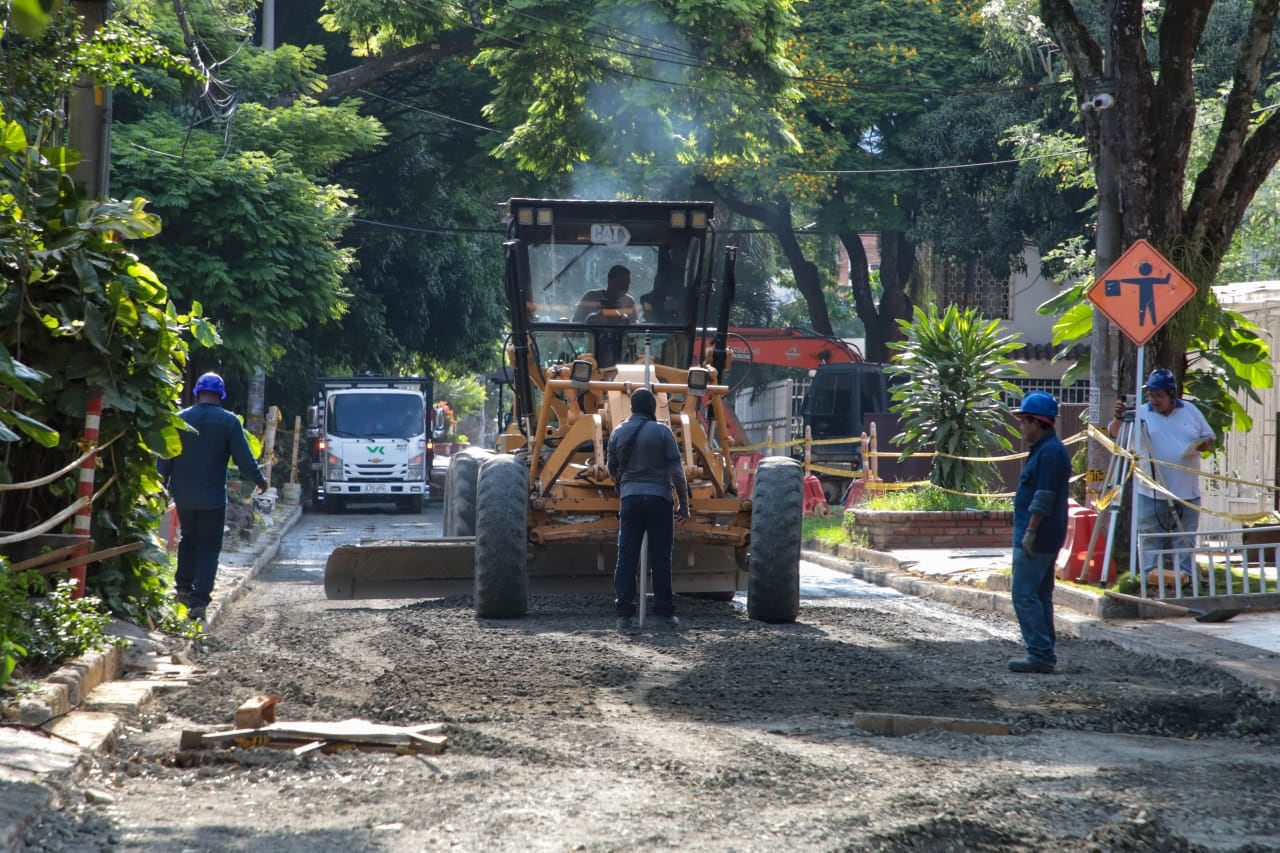Recuperación vial de la Carrera 65 entre calles 13 y 11C.