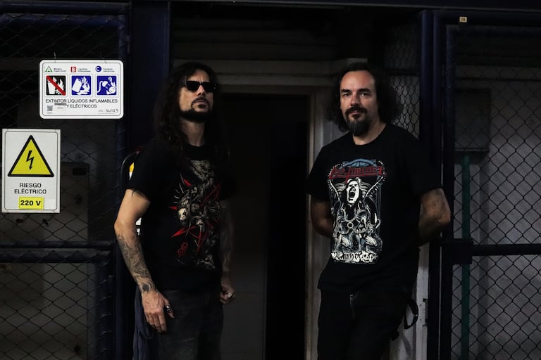 Leo Jiménez la voz insignia del metal español se presenta en Cali en el nuevo teatro San Fernando.