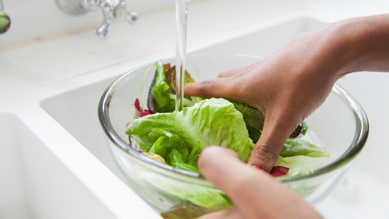 Lavar lechuga