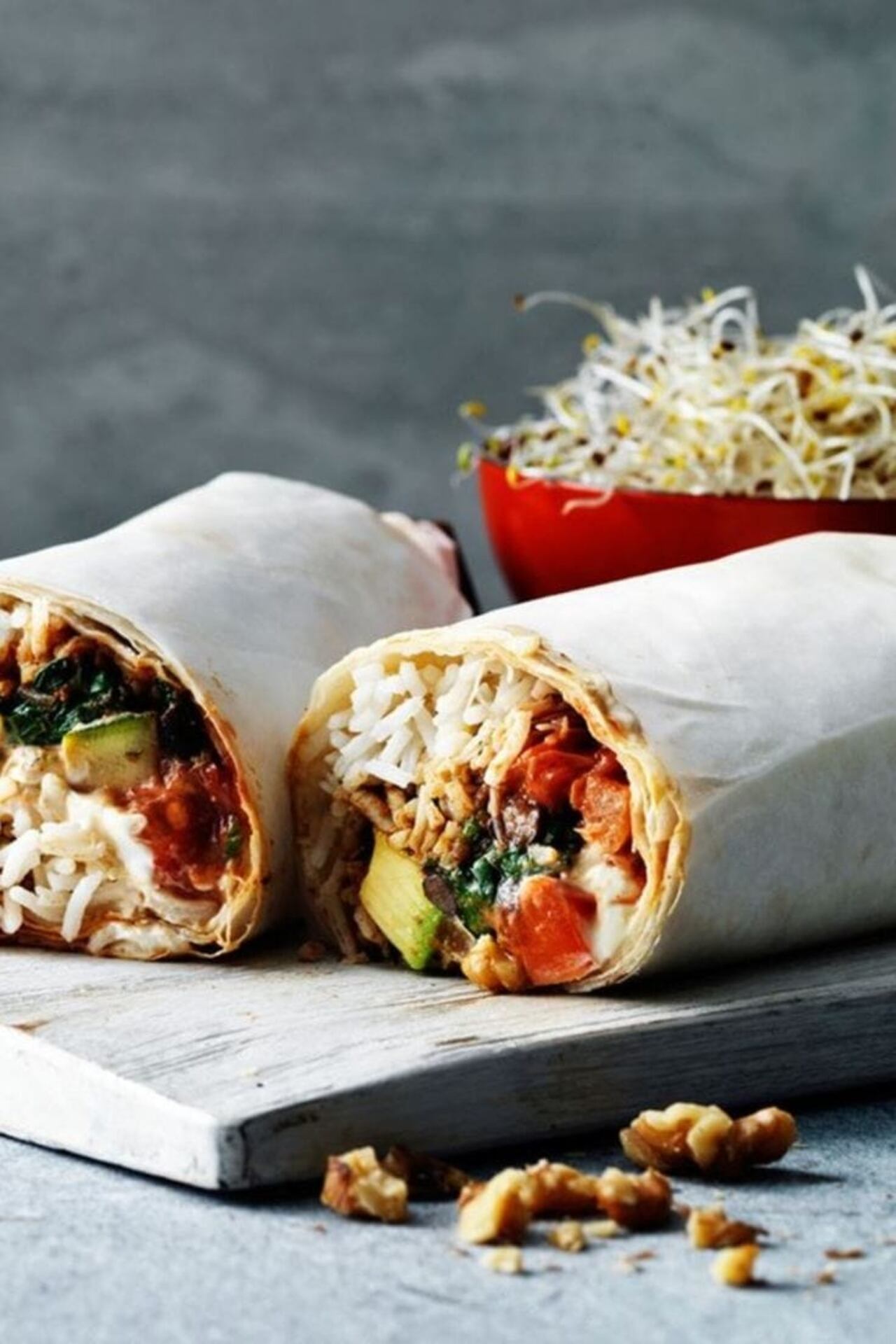Provocativo, diverso y muy versátil, así es el burrito mexicano, un plato tradicional del país "Manito" que conquista paladares en el mundo., siendo esta una de las propuestas gastronómicas mas conocidas del norte del continente americano.