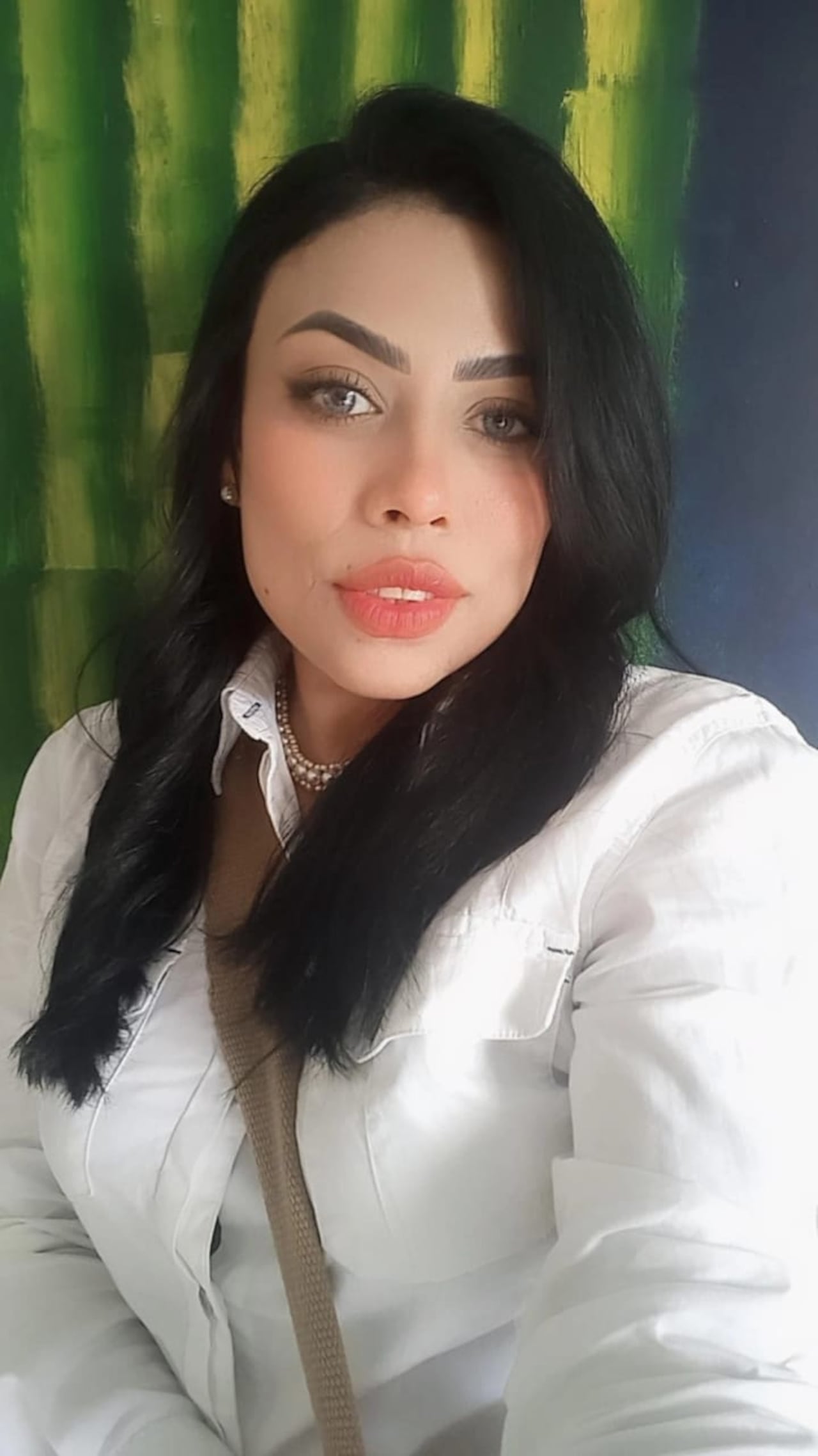 Natalia Restrepo busca a su hija Isis y a su yerno.