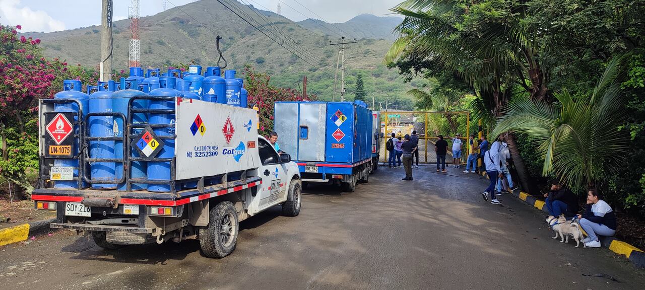Filas en Yumbo en busca de gas propano