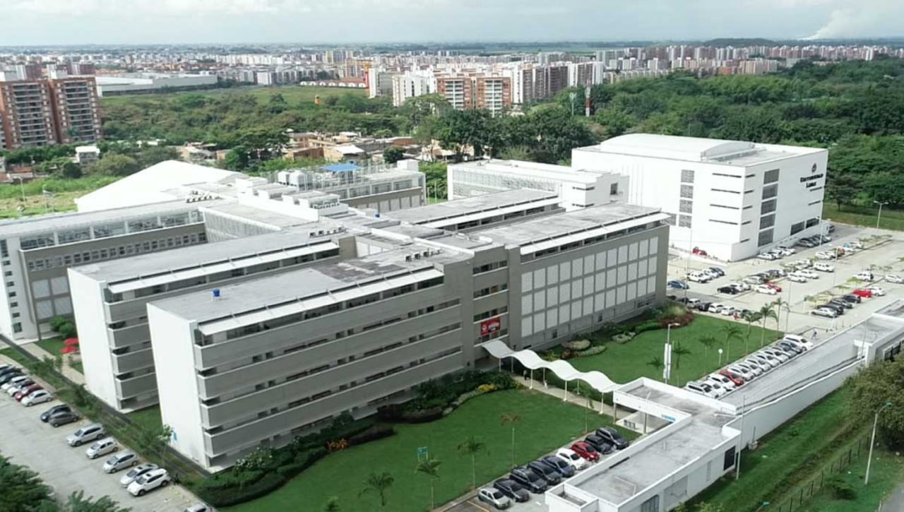 El Campus Valle del Lili contempla diferentes servicios y proyectos orientados al mantenimiento y conservación de sus instalaciones, así como al fortalecimiento de sus espacios para la comunidad universitaria.