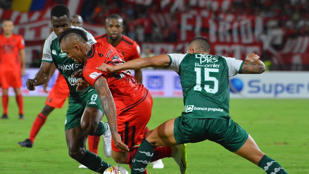 Clasico América 3 vs Deportivo Cali 0 en el Pascual Guerrero.