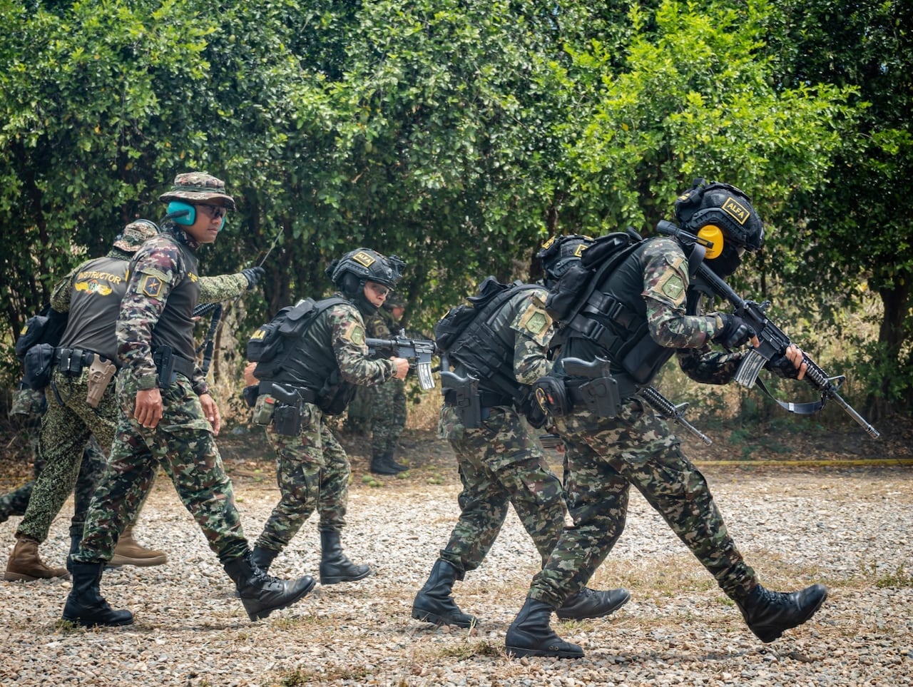 El compromiso del Gaula Militar Huila con la seguridad y la libertad de los ciudadanos se refleja en la finalización de un exigente proceso de certificación y reentrenamiento, orientado a mantener vigente su capacidad operativa frente a los delitos de secuestro y extorsión.