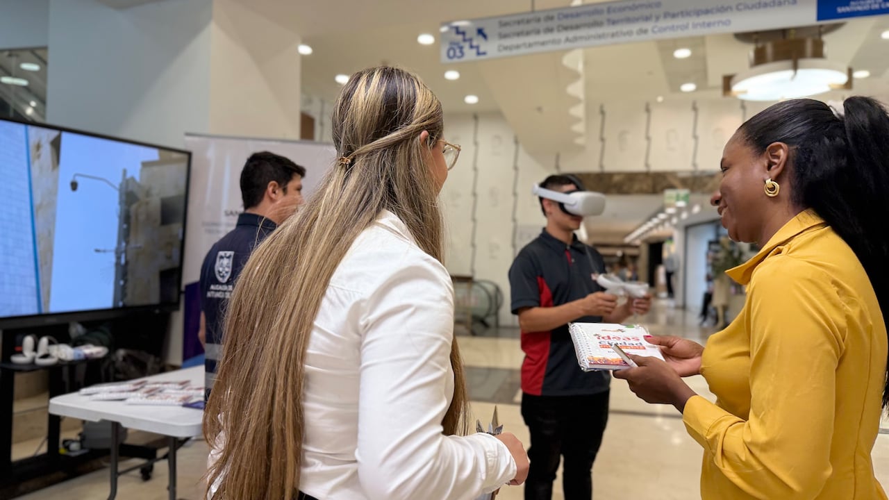 Tecnología al servicio de la gente: Cali avanza en su transformación hacia una Smart City, integrando soluciones digitales para mejorar la calidad de vida de sus ciudadanos.