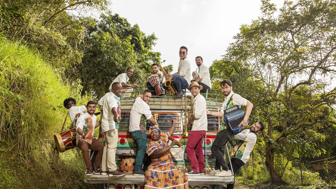 En esta oportunidad los departamentos con más proyectos presentados son
Antioquia, Bogotá, Valle, Bolívar y Atlántico y se destaca el aumento de
proyectos de los departamentos de Nariño y Santander. También vale la pena mencionar la postulación de proyectos en La Guajira, San Andrés y Providencia y el Amazonas.