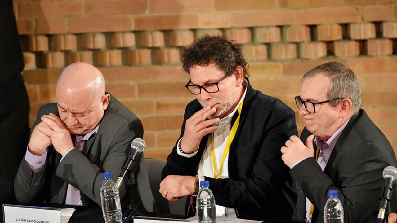 Siete exintegrantes del secretariado de las Farc serán condenados por secuestros, toma de rehenes, graves privaciones de la libertad y otros crímenes concurrentes.