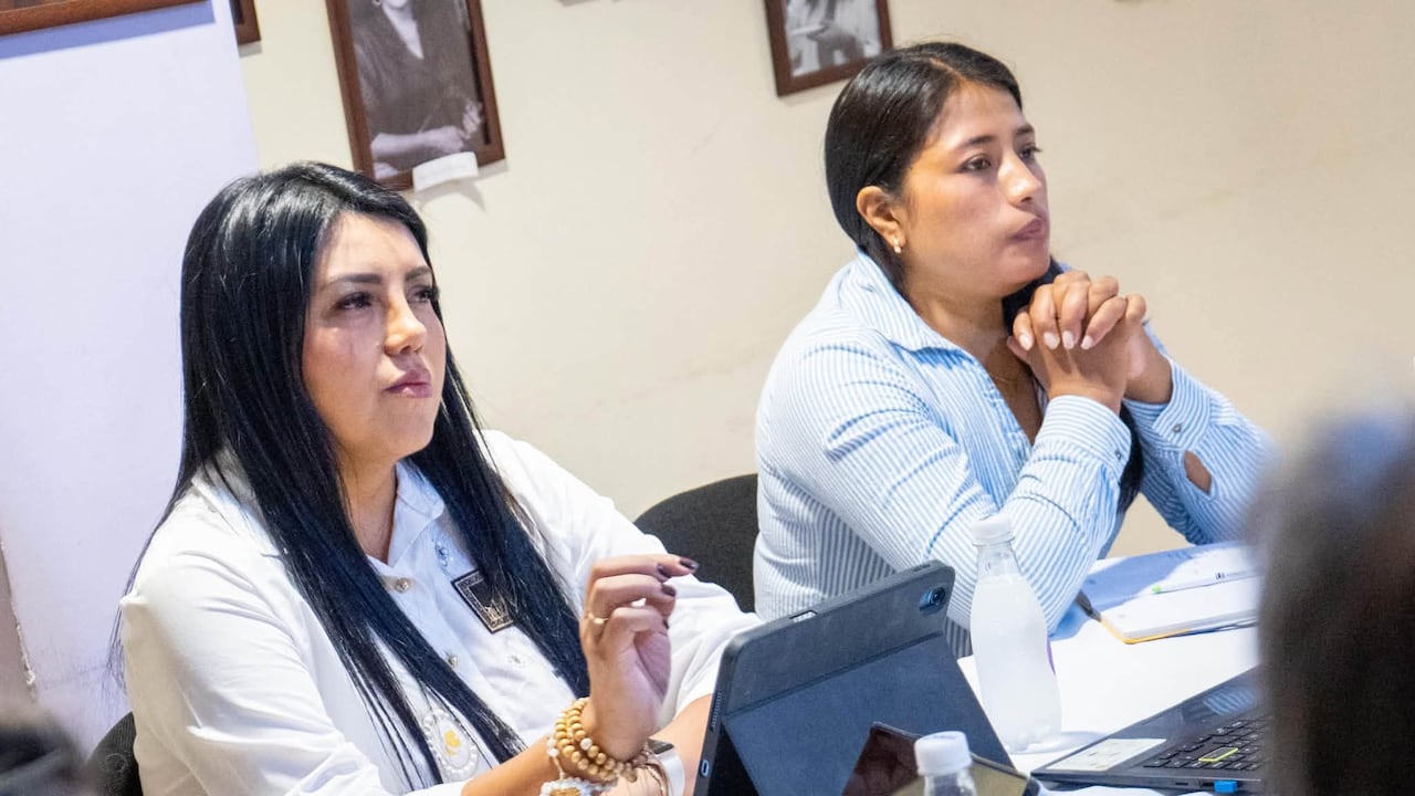 Las secretarías ejecutoras del proyecto presentaron un balance de resultados y lecciones aprendidas desde el inicio de la iniciativa, enfocada en el fortalecimiento de los Consejos Municipales de Paz, la participación de las mujeres y la generación de oportunidades productivas.