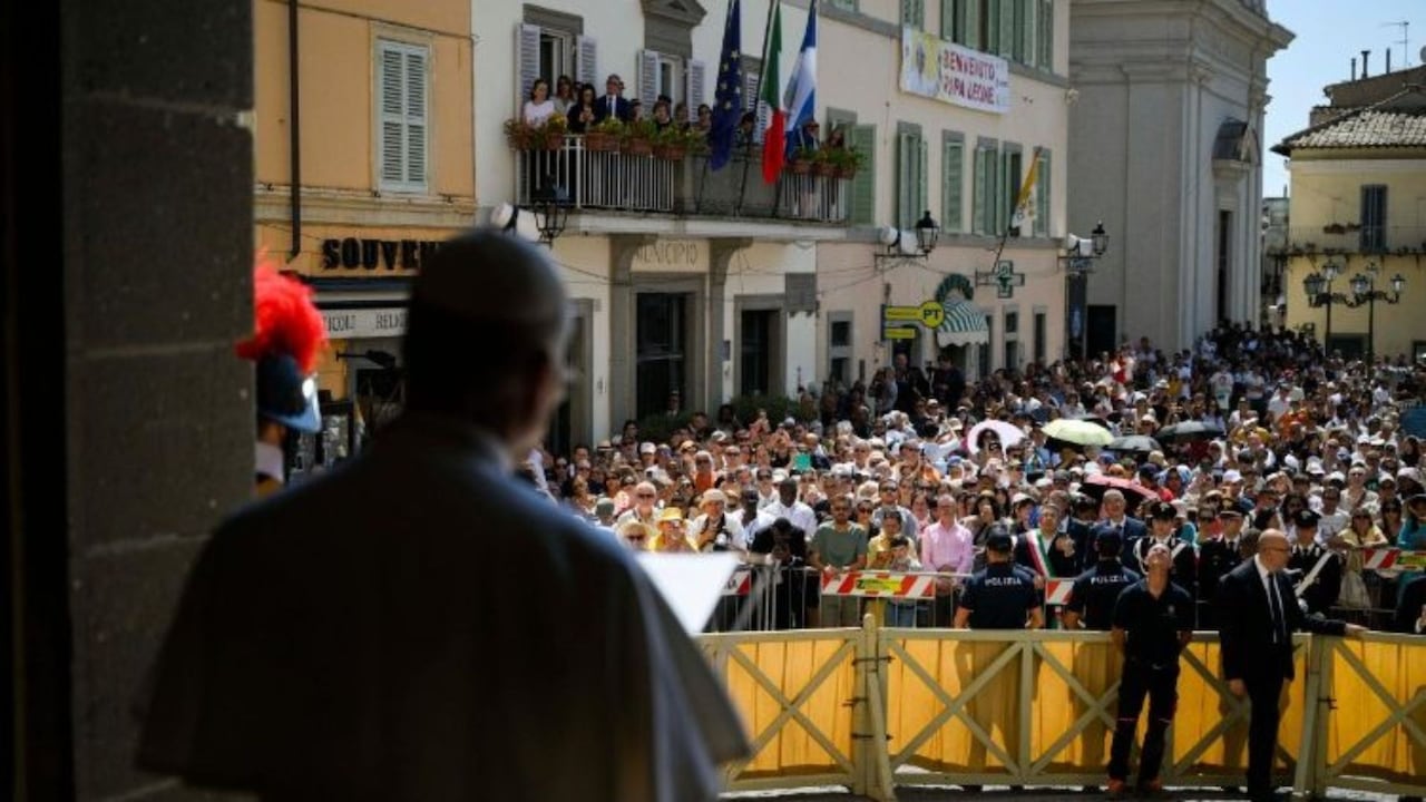 Papa Léon XIV, Vaticano
