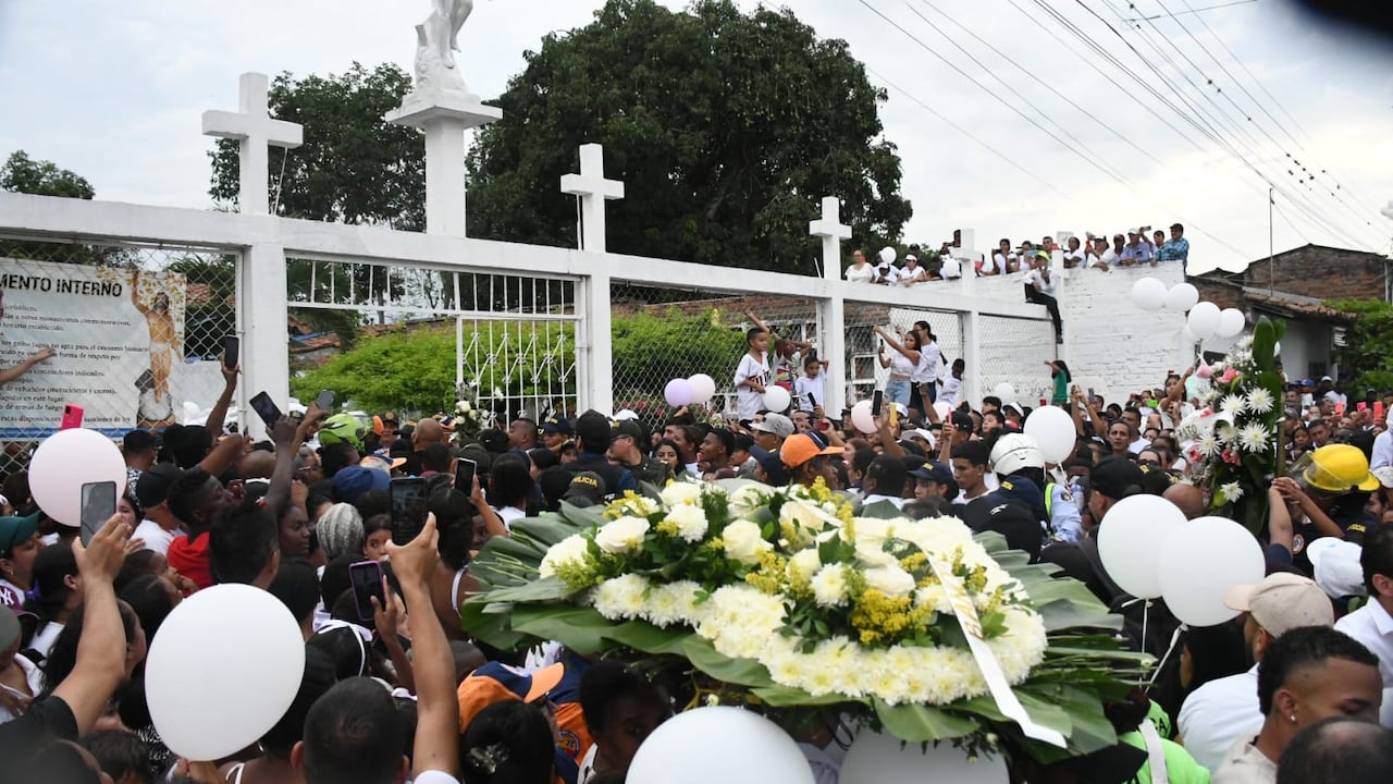 Sepelio de Sofía Delgado niña de 12 años asesinada en villagorgona