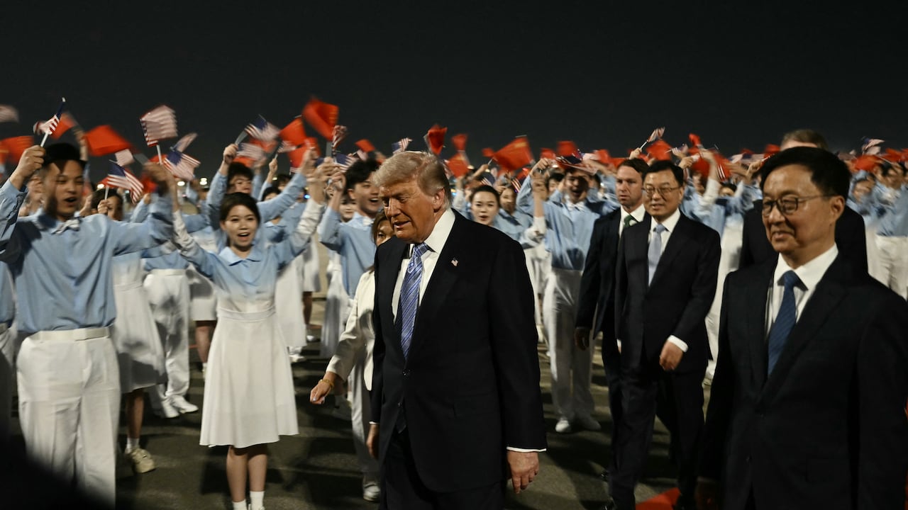 Donald Trump en su llegada oficial a Pekín, China.