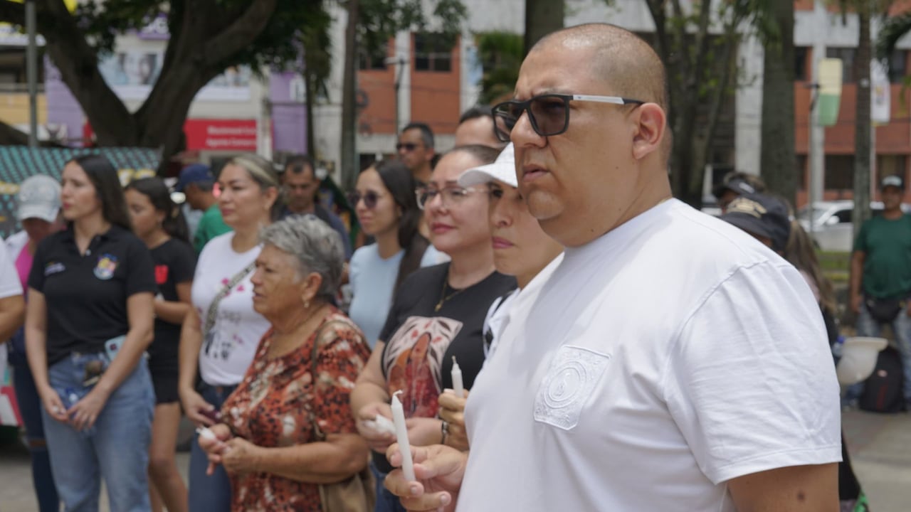 Homenaje a las víctimas del terremoto