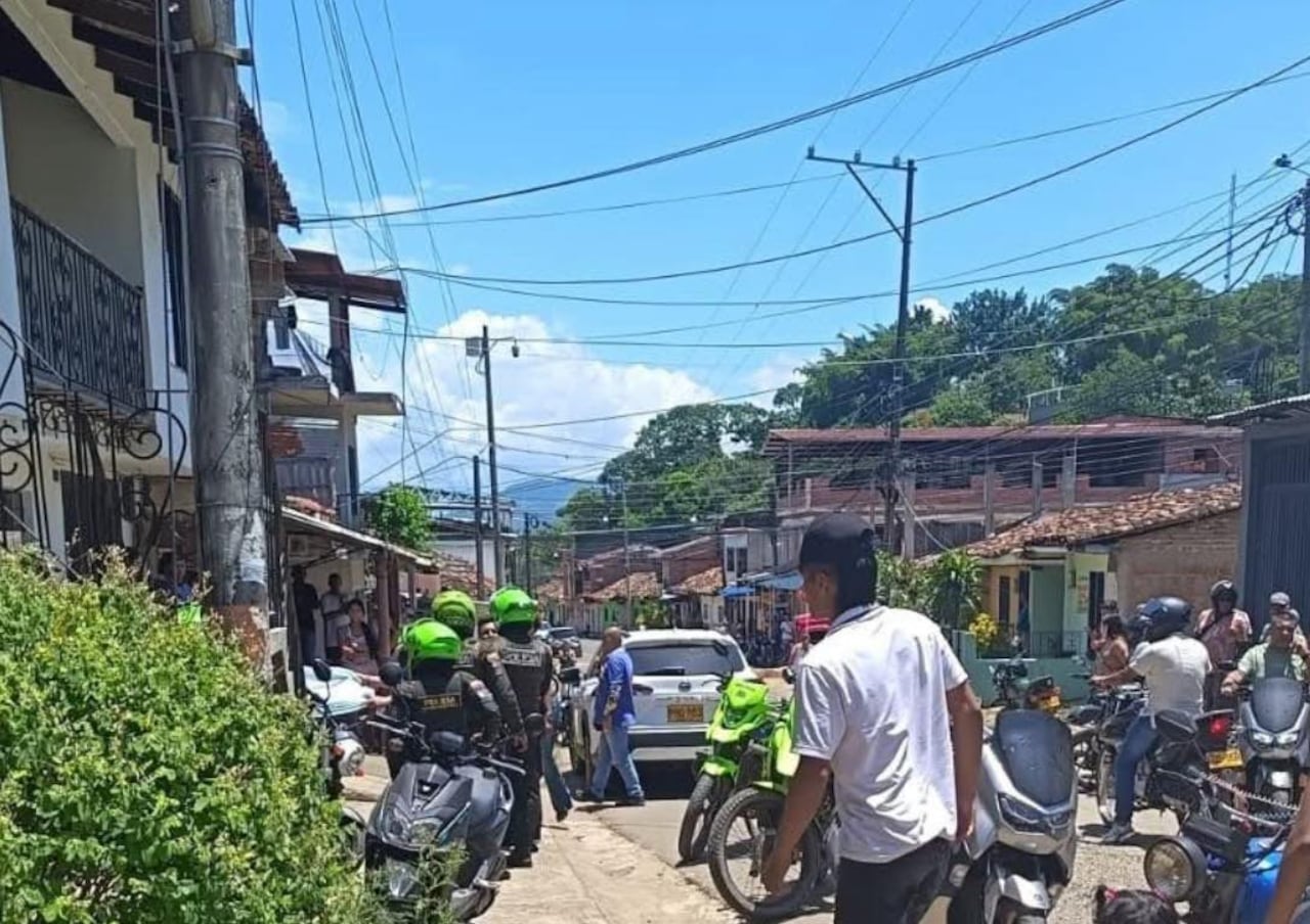 Según reportes preliminares, Penagos fue asesinado en su residencia en este municipio caucano, y las circunstancias de su muerte continúan bajo investigación de las autoridades competentes