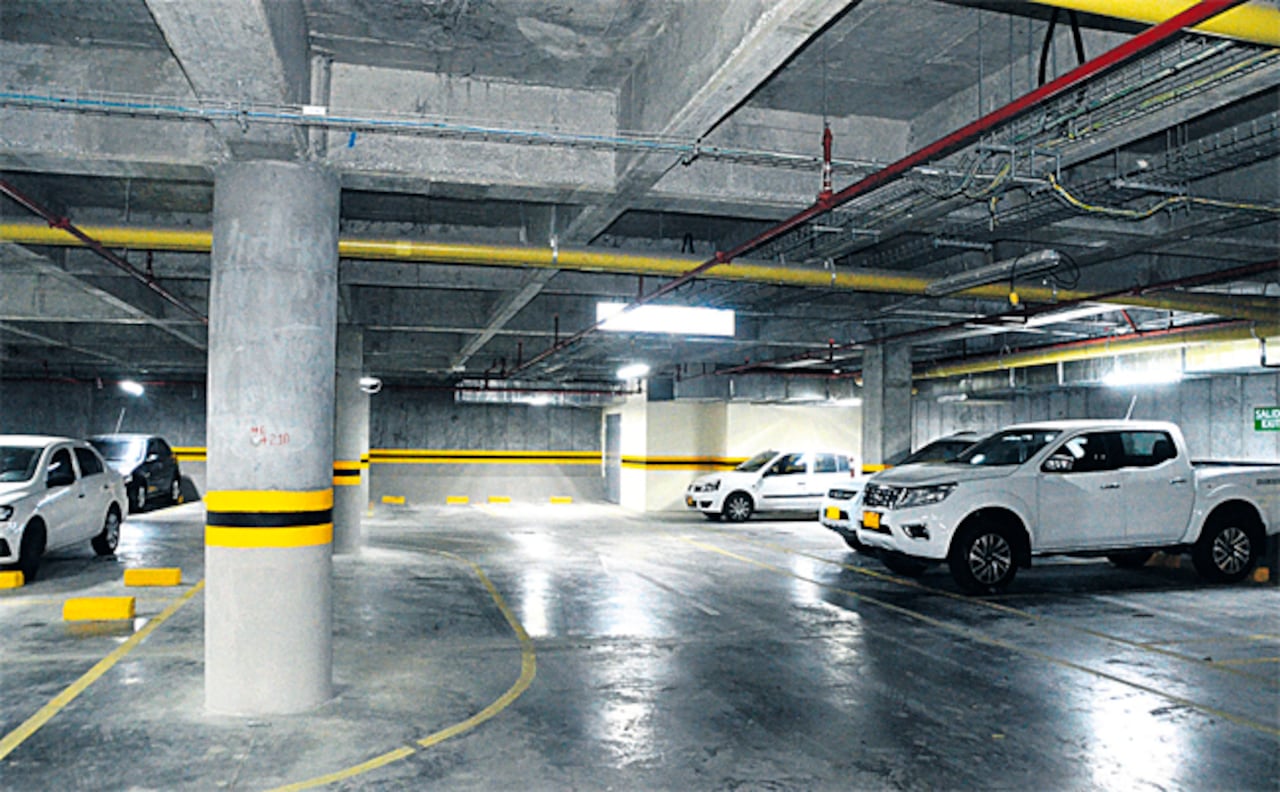 Ministerio de Vivienda emitió un concepto técnico para aclarar el uso de parqueaderos destinados a visitantes en conjuntos residenciales.