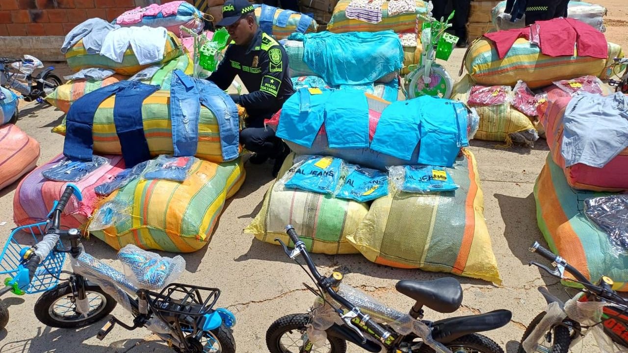 Una operación coordinada entre varias autoridades dejó uno de los resultados más contundentes recientes en la lucha contra el contrabando en Colombia.
