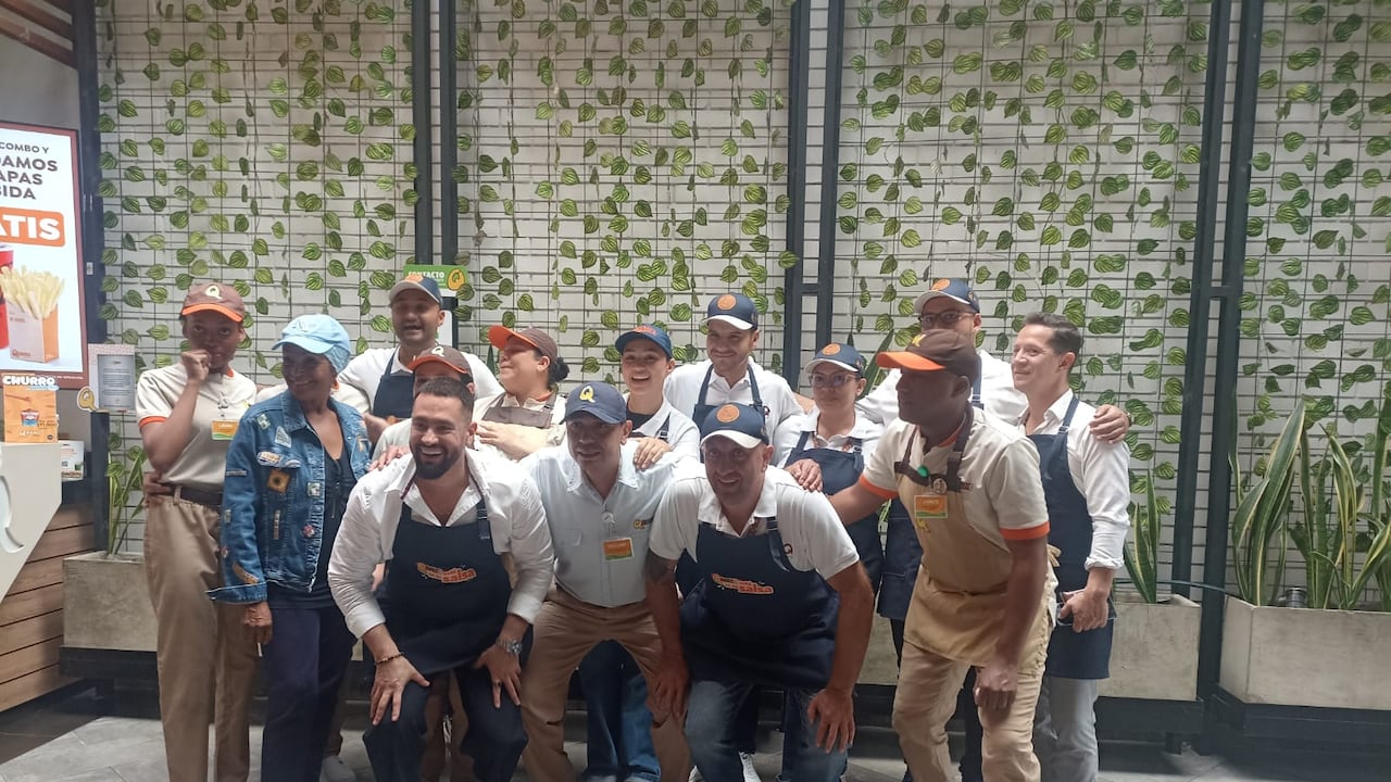 Qbano de San Fernando es el segundo local que se abrió en Cali. Aquí, su equipo humano.