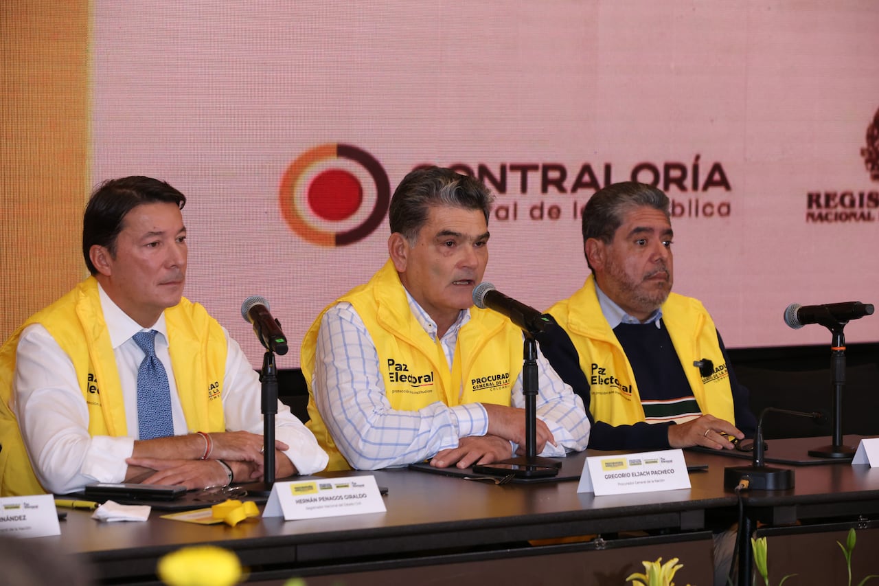 EL PERIODISMO REGIONAL LE HABLA A COLOMBIA
Cumbre con directores de medios regionales