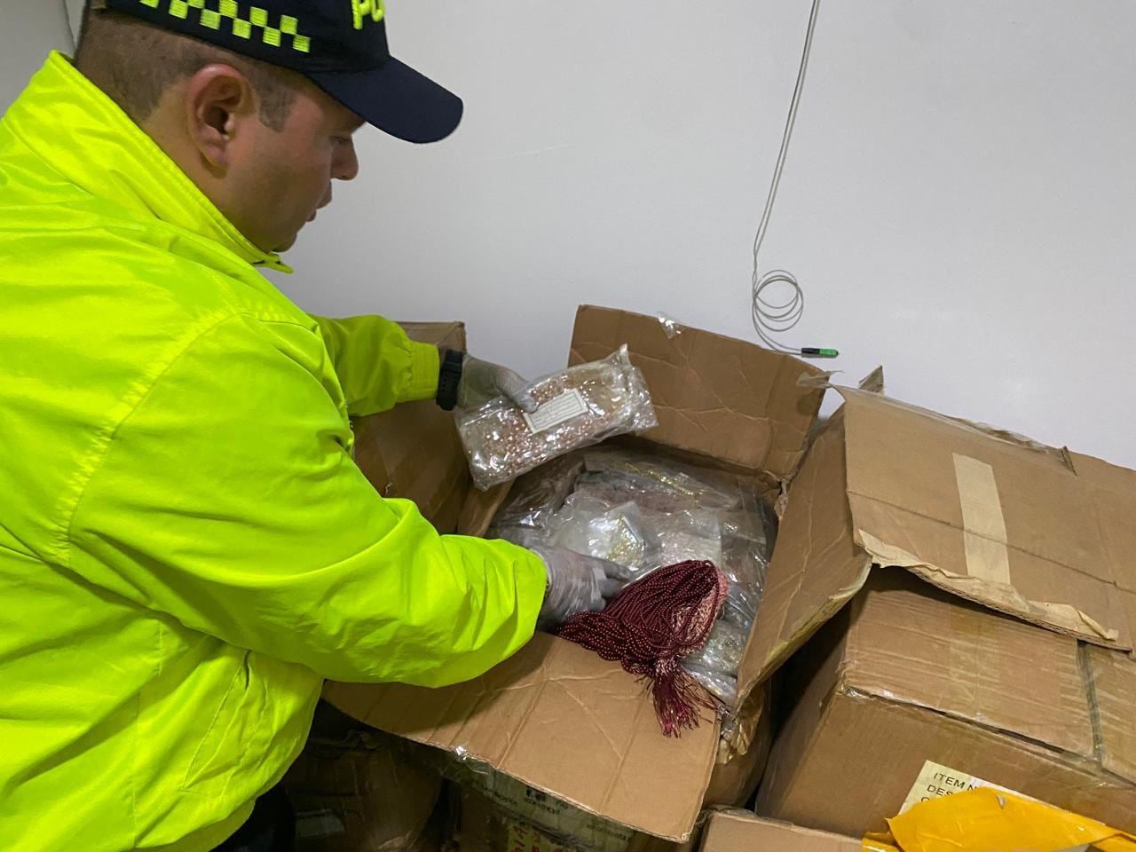 se realizaron 51 imputaciones de cargos por delitos relacionados con evasión fiscal y contrabando.