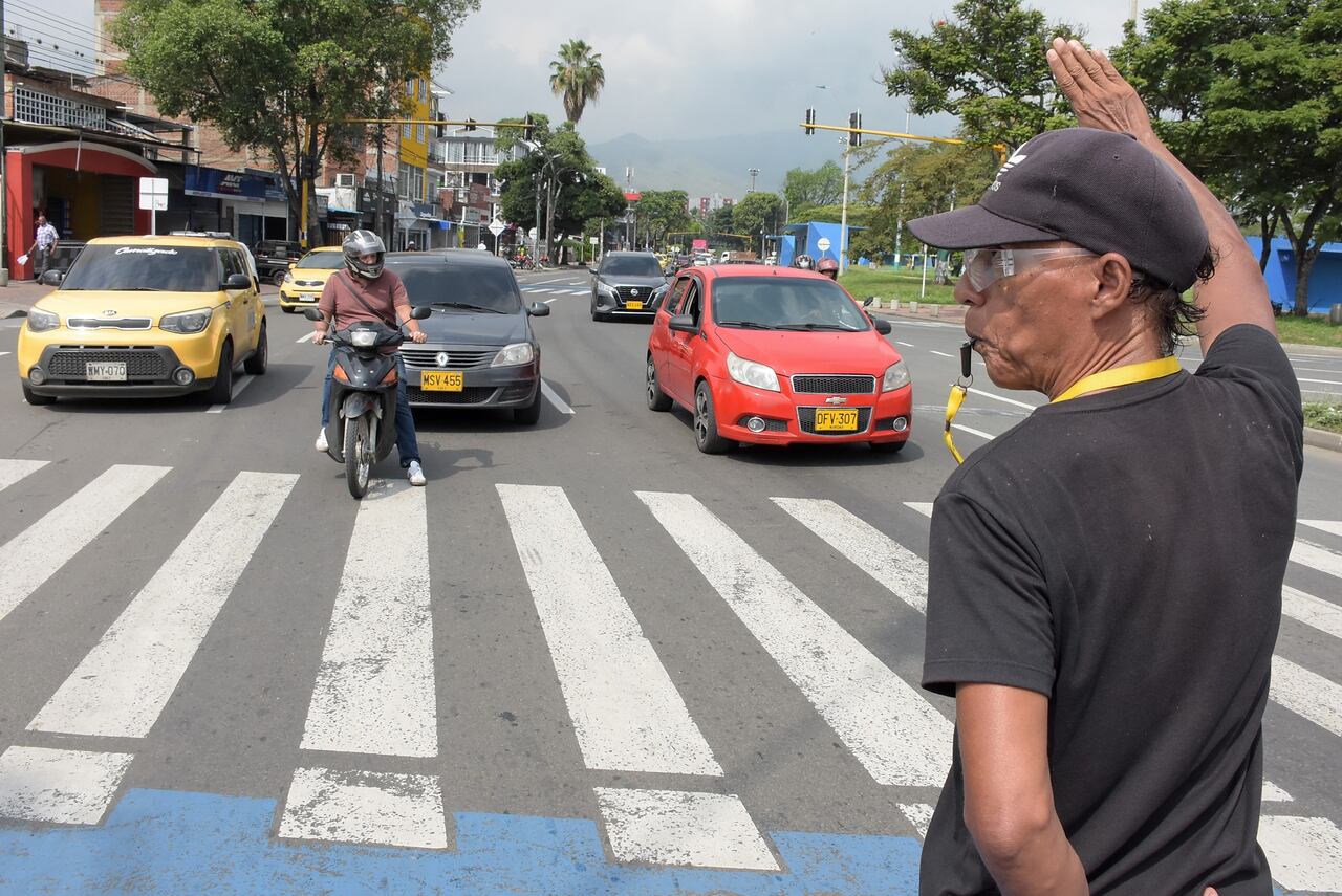 Recorrido semáforos en mal estado.