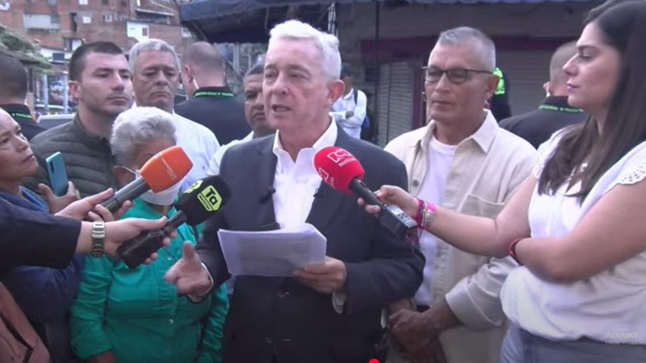 Expresidente Álvaro Uribe defiende la Operación Orión y crítica a la JEP