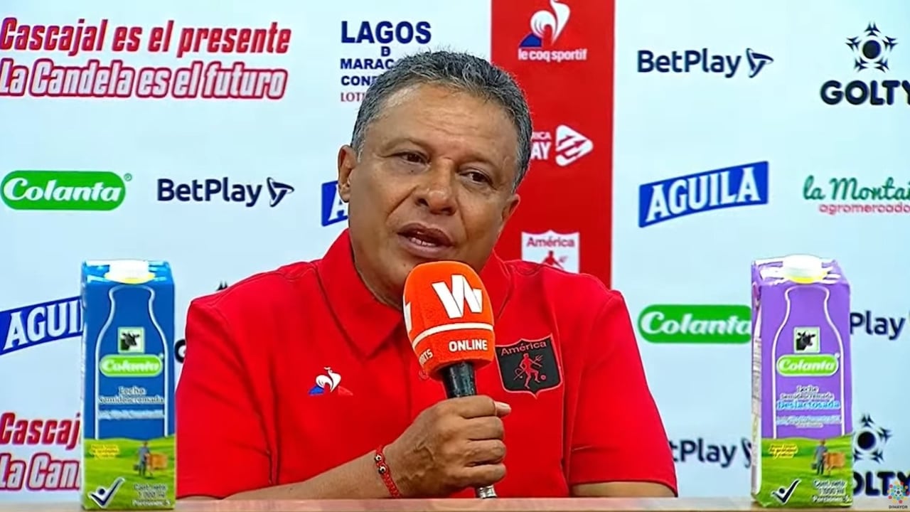 Alex Escobar en rueda de prensa tras la derrota de América ante Águilas Doradas.