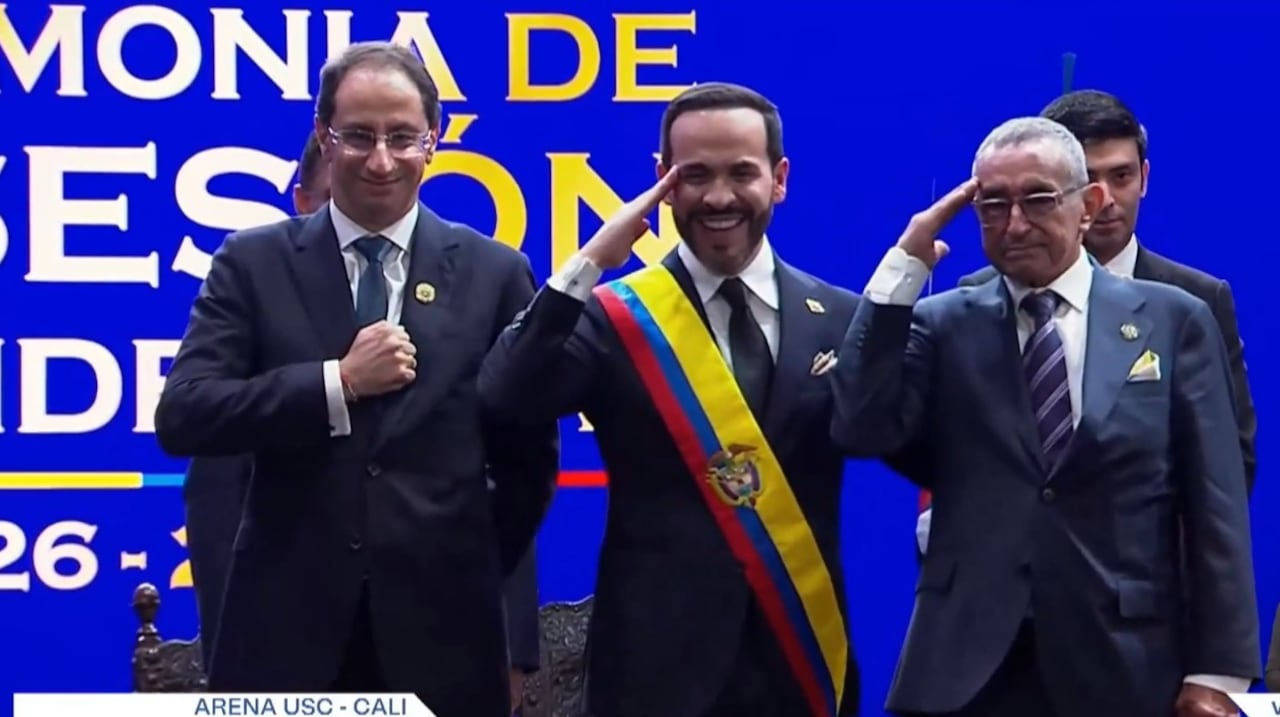 Abelardo De La Espriella, su vicepresidente y dos Luis