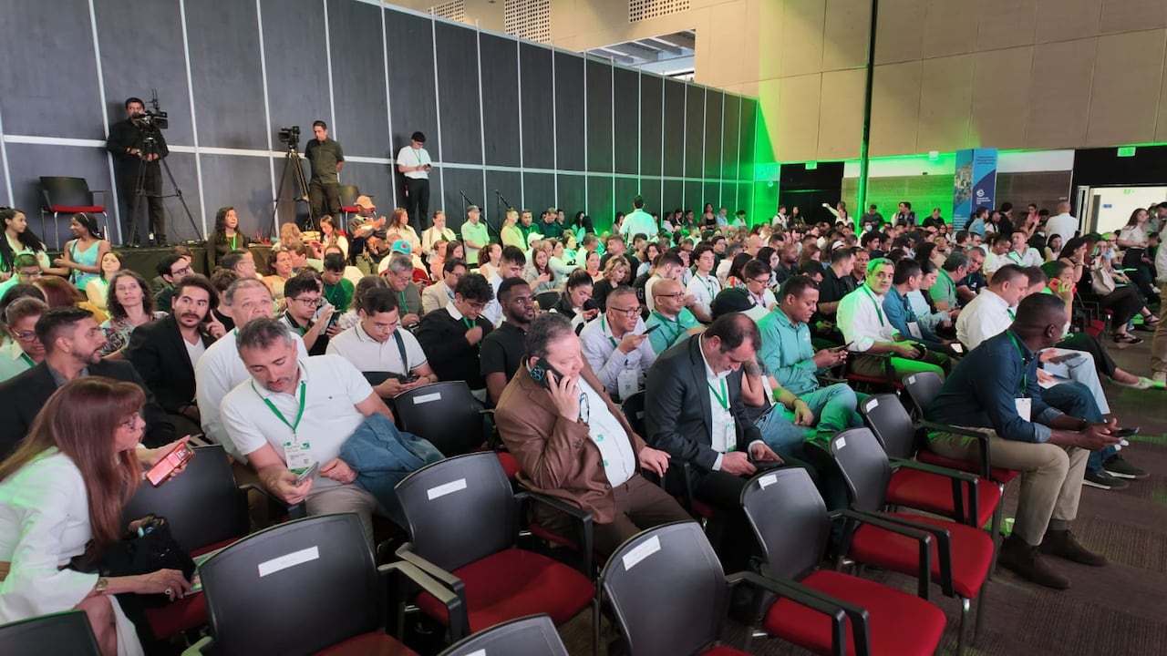 El mandatario de los caleños aseguró que ofreció a la capital del Valle del Cauca para que una vez más durante el próximo año 2027 sea la sede de la Smart City Expo.