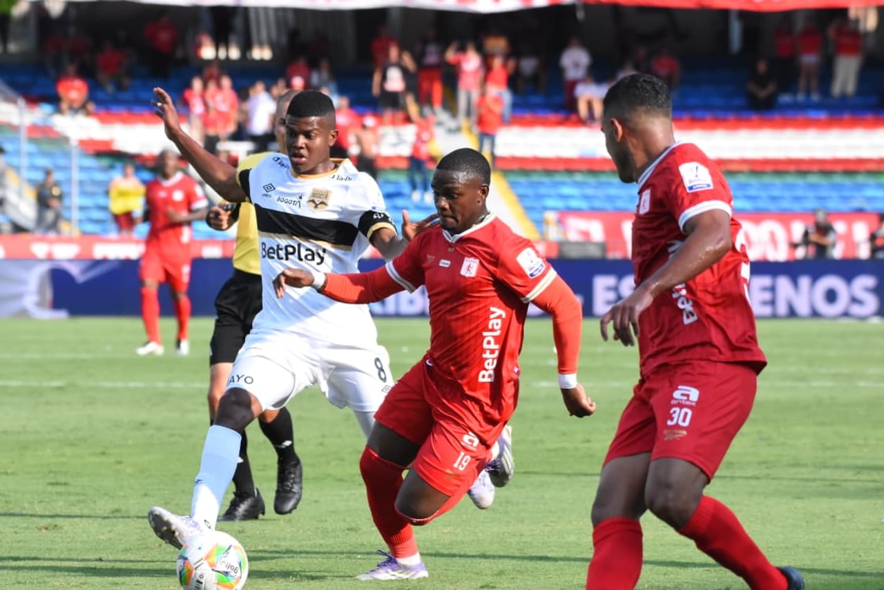 Imagen del partido entre América de Cali e Internacional de Bogotá por la fecha 1 del primer semestre de la Liga Colombiana 2026.