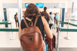 La Embajada de Estados Unidos en Bogotá ha lanzado una medida innovadora que permitirá a los colombianos acelerar el proceso de solicitud de visa y evitar largos periodos de espera.