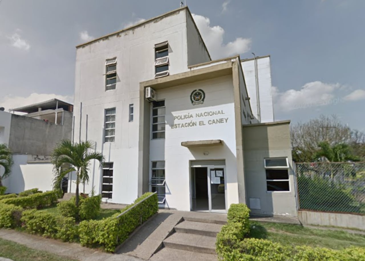 La Estación de Policía El Caney está ubicada en el sur de la ciudad. Se reforzó la seguridad.