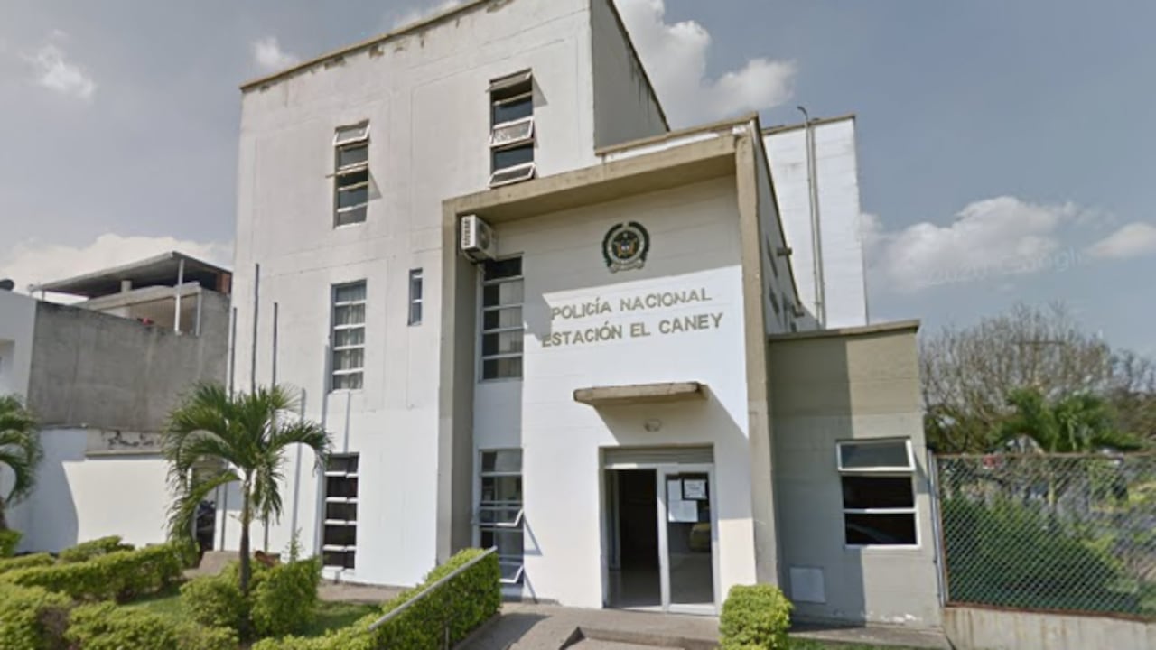 La Estación de Policía El Caney está ubicada en el sur de la ciudad. Se reforzó la seguridad.