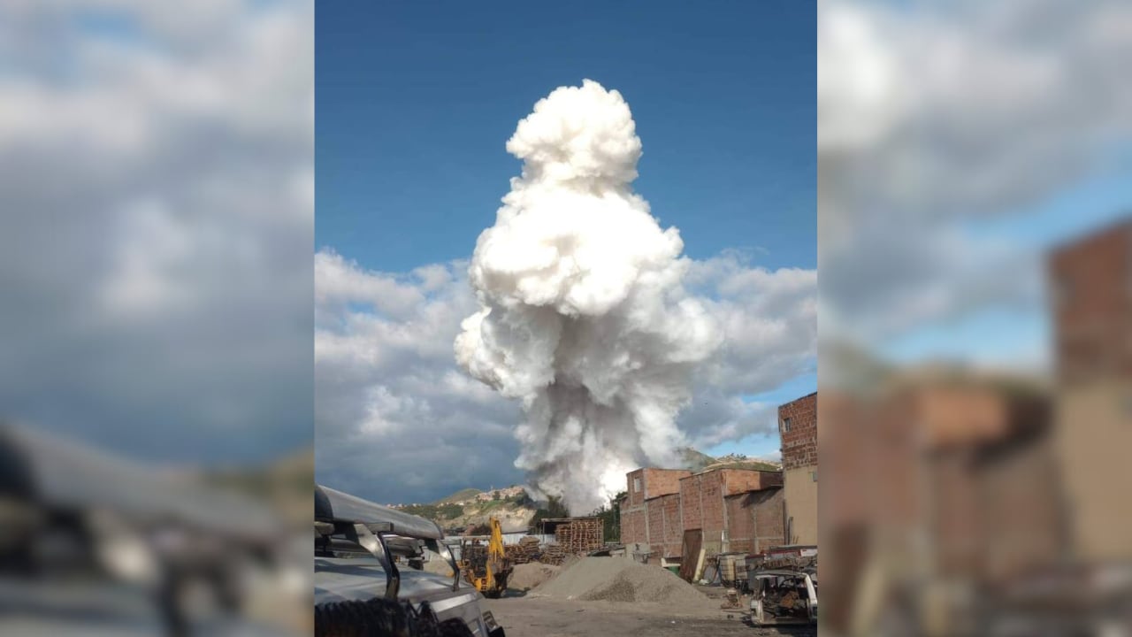 Así se vio el incendio en la fábrica de pólvora de Soacha