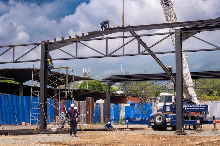 | El proyecto busca restablecer condiciones de salubridad y seguridad, fortalecer la economía popular y modernizar este espacio tradicional de abastecimiento en Cali.