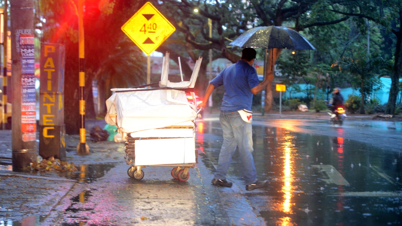 Cali: Lluvia en la ciudad durante la tarde del domingo 20 de agosto