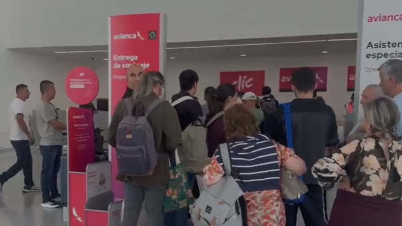 Usuarios de Avianca denunciaron que el servicio entre Popayán y Bogotá, programado para las 11:05 a. m. del martes 27 de octubre, fue cancelado cuando faltaba menos de una hora para su salida.