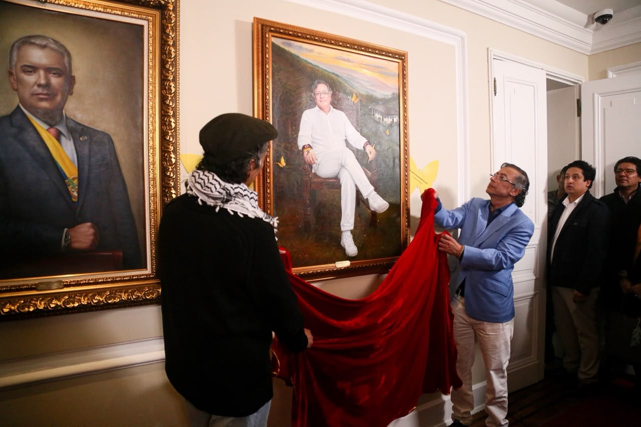 Develación del retrato de Gustavo Petro en la Casa de Nariño.