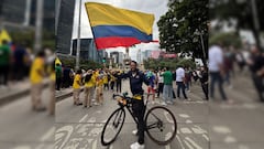 Andrés Gualteros al momento de llegar al Ángel de la Independencia en Ciudad de México.