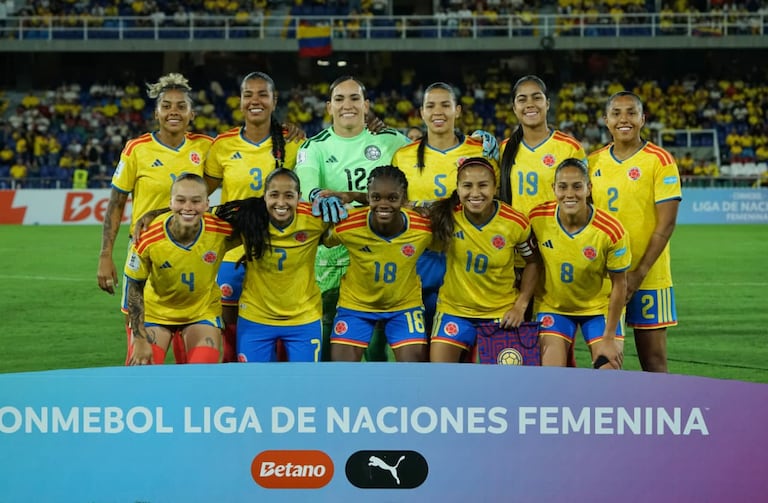 Imagen del partido entre Colombia y Chile por la fecha 6 de la Liga de Naciones Femenina.