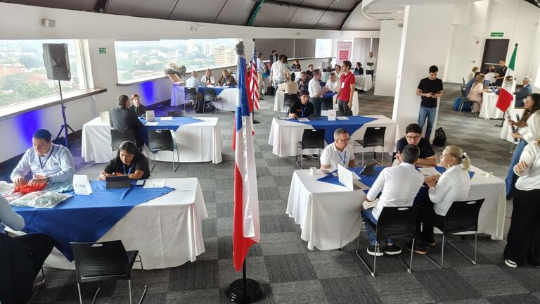 Mi Primera Exportación, la plataforma que impulsa a las microempresas de la ciudad a conquistar mercados internacionales.