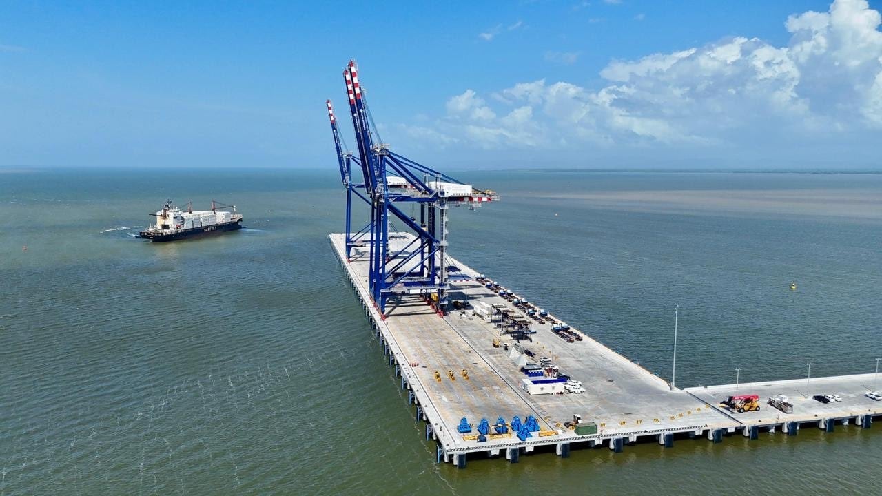 El hito impulsa expectativas de desarrollo económico y conectividad logística para el Urabá antioqueño.